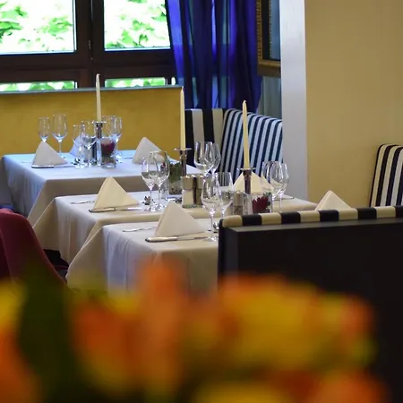 Ringhotel Bundschu Отель