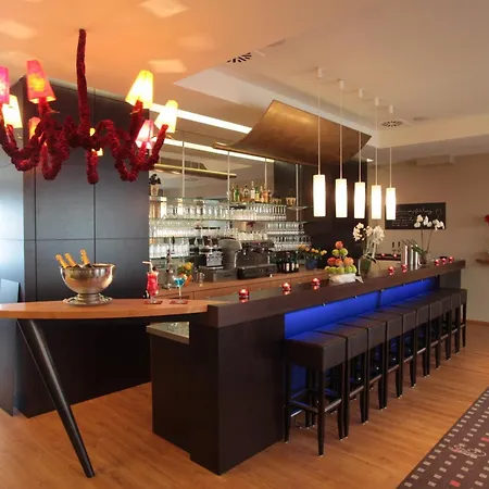 מלון Ringhotel Bundschu 4*